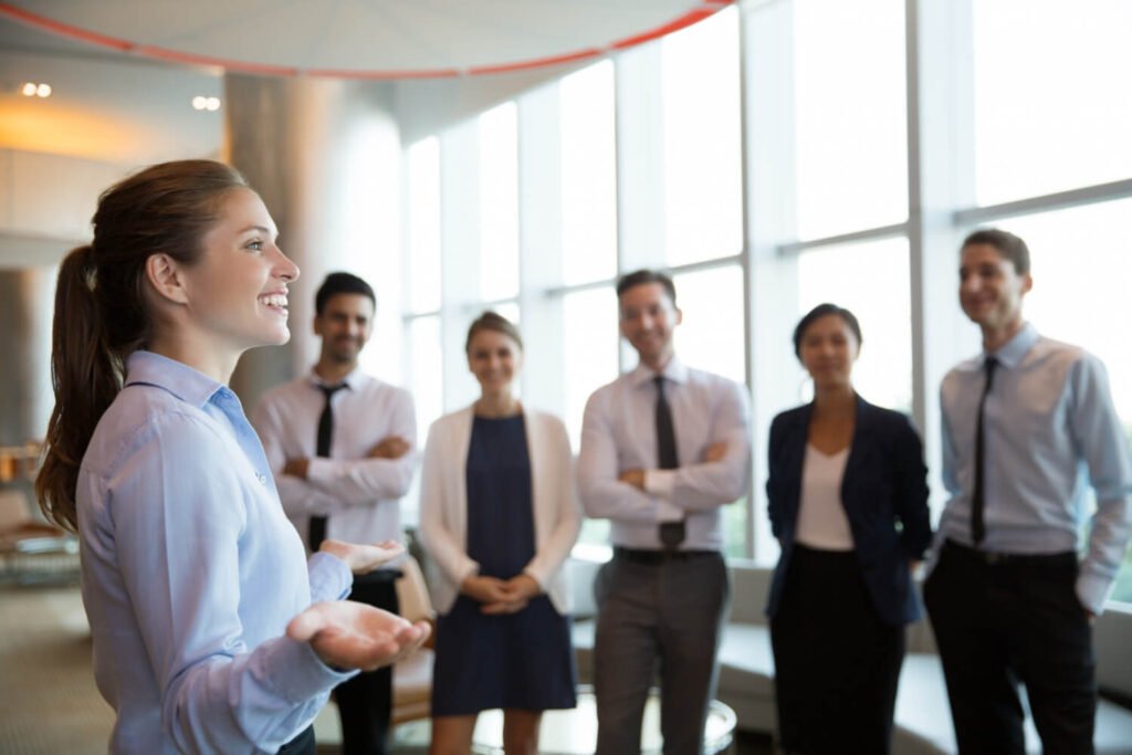 Mujer líder de equipo